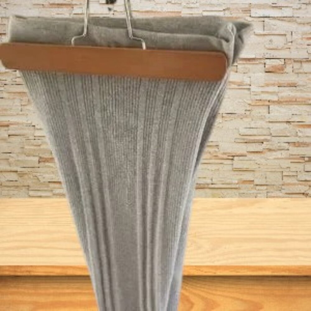 Gray Ribbed Knit Pants - Picture 2 of 5